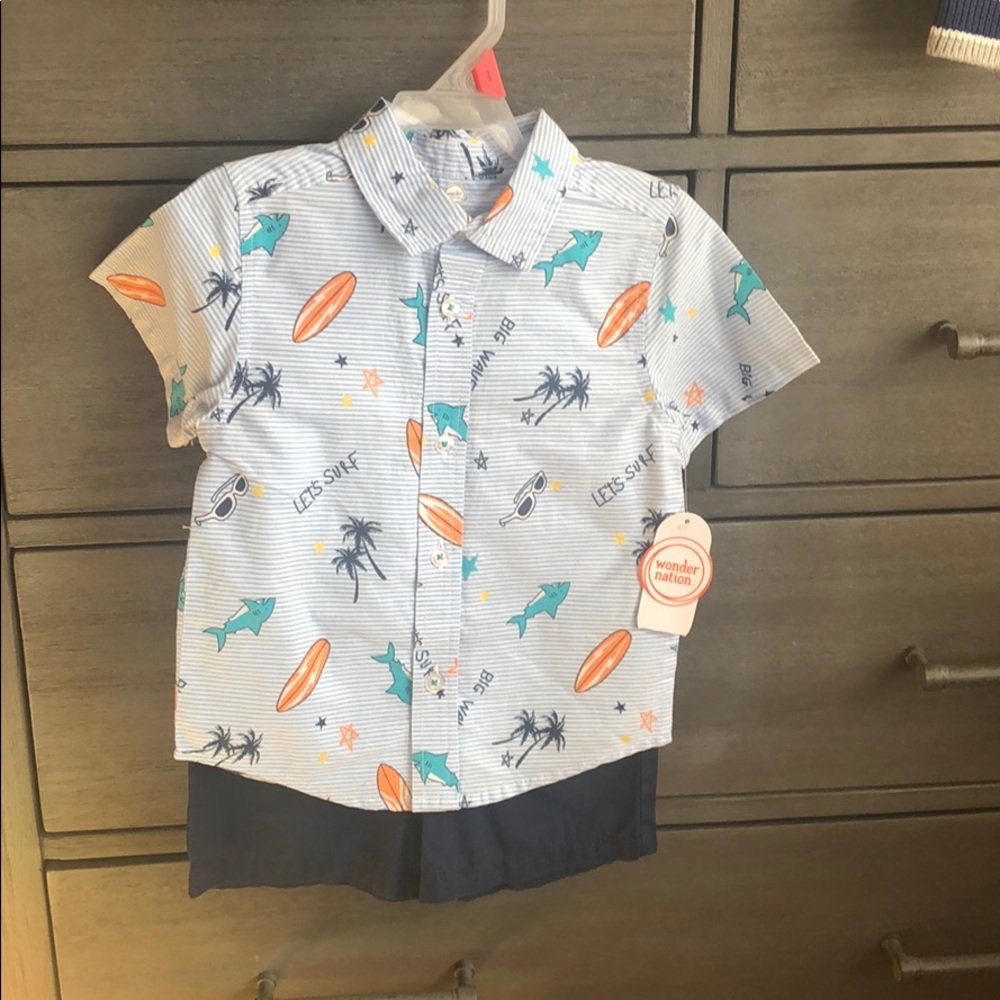 Wonder nation two piece short and top set.